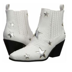 NWOT Betsy Johnson Izark Star Print Cowboy Boot